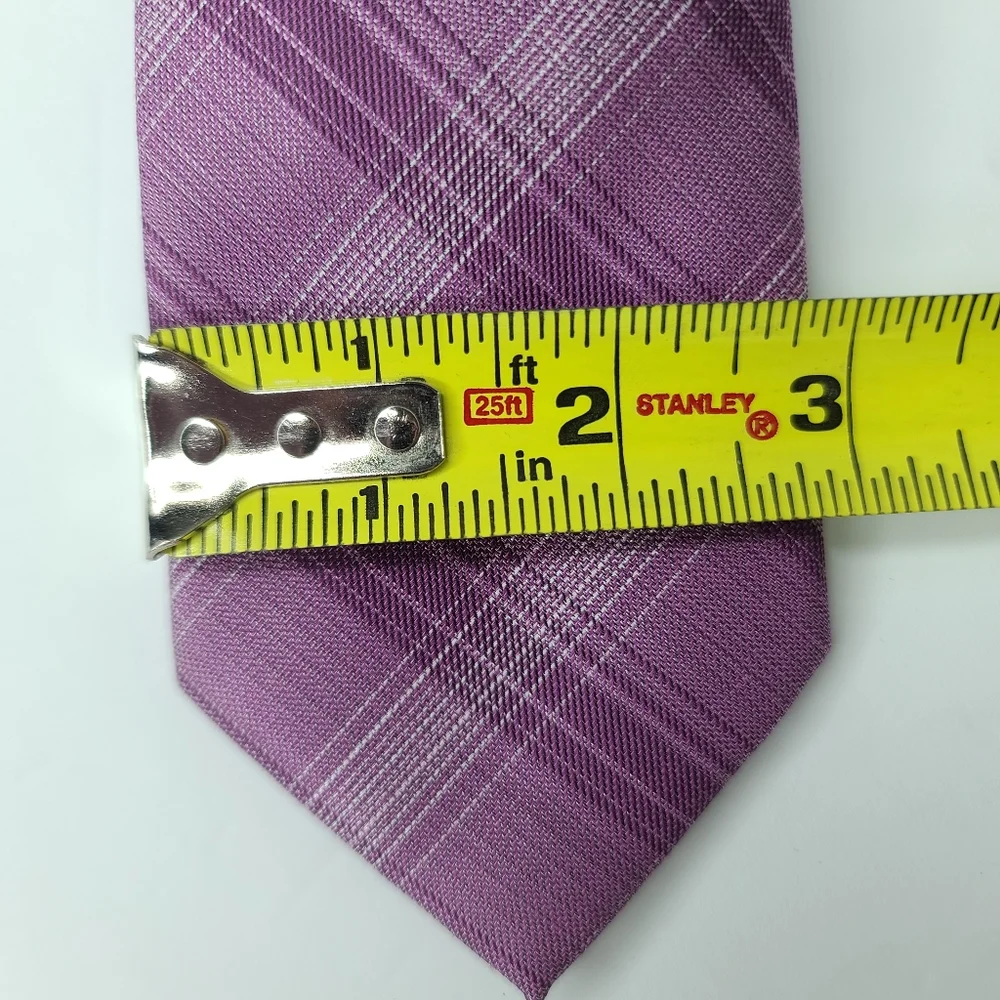 VAN HEUSEN. Purple Plaid Tie.